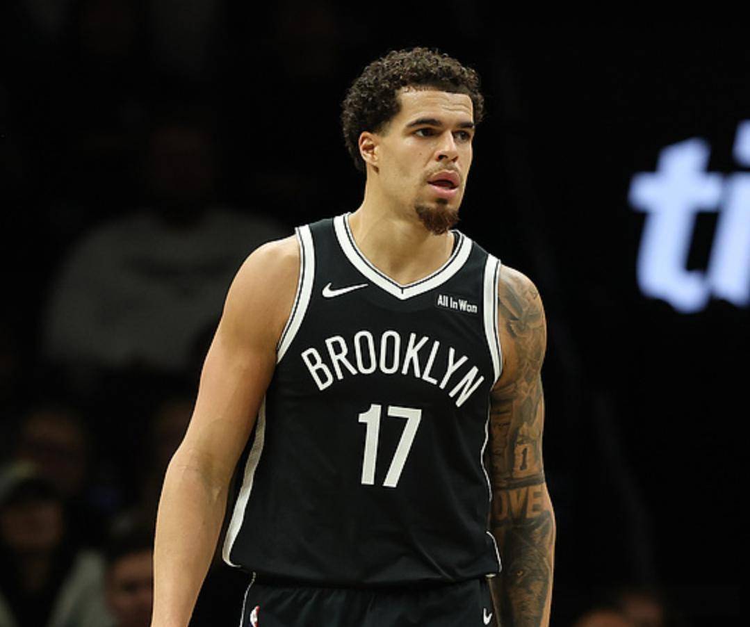 英雄联盟赔率-包含转会期圣安东尼奥马刺备战CBA常规赛，队长鼓劲细节曝光，悬念犹存，阵容厚度经受考验的词条